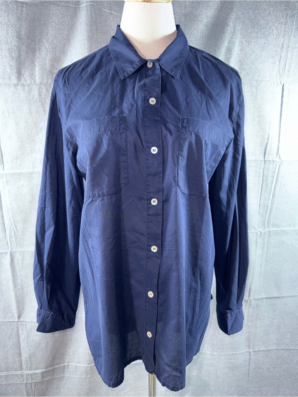 3157-Liz Claiborne Navy Button-Down Women's Shirt
